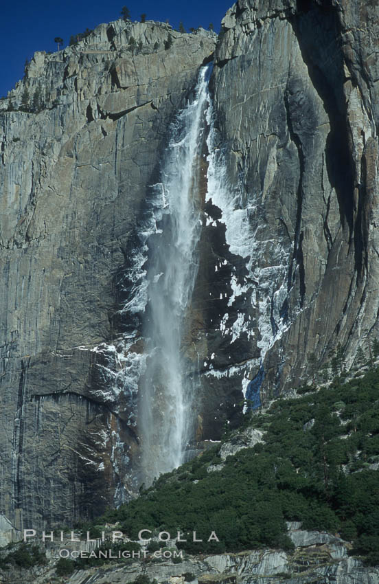 Yosemite Falls, winter, Yosemite Valley. Yosemite National Park, California, USA, natural history stock photograph, photo id 07030