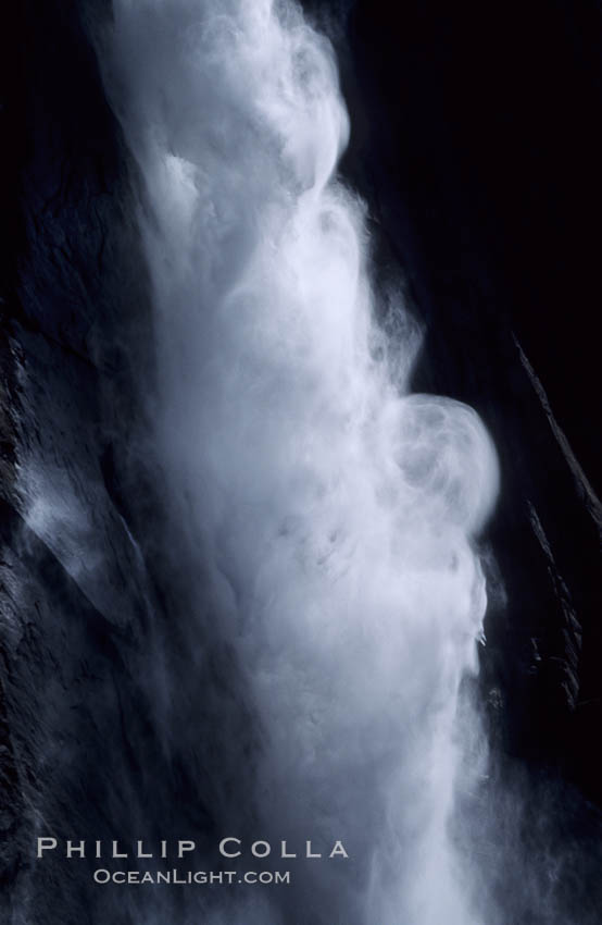 Upper Yosemite Falls. Yosemite National Park, California, USA, natural history stock photograph, photo id 05466