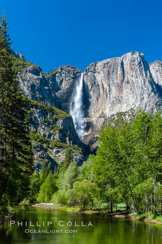 Yosemite Falls, Yosemite National Park. California, USA, natural history stock photograph, photo id 09215