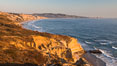 Torrey Pines Cliffs and Pacific Ocean, Razor Point view to La Jolla, San Diego, California. Torrey Pines State Reserve, USA