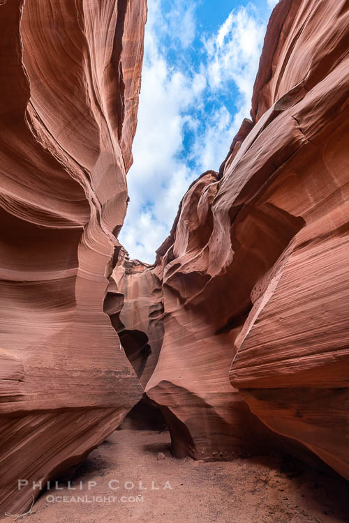 Owl Canyon, a beautiful slot canyon that is part of the larger Antelope Canyon system. Page, Arizona.