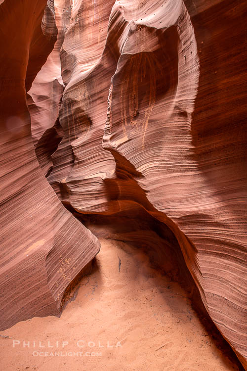 Rattlesnake Canyon, a beautiful slot canyon that is part of the larger Antelope Canyon system. Page, Arizona.