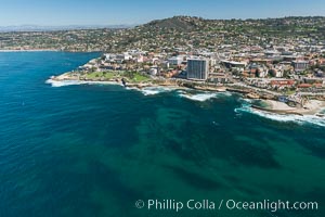 Aerial Photo of La Jolla coastline, showing underwater reefs and Mount Soledad