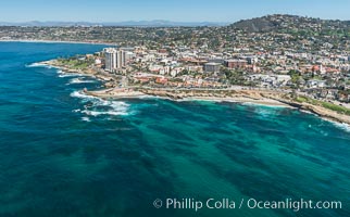 Aerial Photo of La Jolla coastline, showing underwater reefs and Mount Soledad