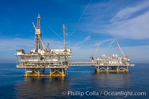 Aerial photo of platforms Elly and Ellen, in 260 feet of water off Long Beach, California