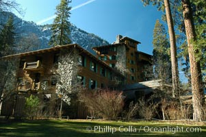 Ahwahnee Hotel, Yosemite Valley, Yosemite National Park, California