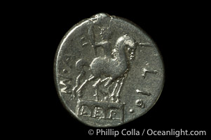 Ancient Roman coin, minted by Man. Aemilius Lepidus (114/113 B.C.), (silver, denom/type: Denarius) (Denarius Cr-291/1, Syd 554, Aelimia 7. Obverse: head Roma, right. Reverse: Equestrian statue on triumphal arch, MN AEMILIO around, LEP between arches)