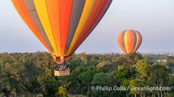 Ballooning over the Maasai Mara National Reserve and Mara River, Kenya