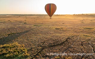 Ballooning over the Maasai Mara National Reserve and Mara River, Kenya