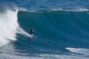 La Jolla Cove only breaks on really big swells.  Giant surf and big waves nail Southern California, December 21, 2005