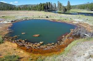 Black Opal Spring, Biscuit Basin, Yellowstone National Park, Wyoming