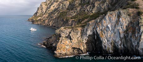 Boat Horizon at San Clemente Island