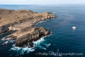 Boat Horizon at San Clemente Island, anchored near Balanced Rock and Pyramid Cove point