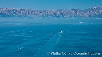 Boats crossing the San Pedro Channel to Catalina Island