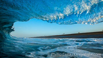 Breaking wave, morning, barrel shaped surf, California, The Wedge, Newport Beach