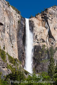 Bridalveil Falls in Yosemite drops 620 feet (188 m) from a hanging valley to the floor of Yosemite Valley, Yosemite National Park, California