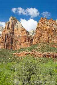 Court of the Patriarchs, named for the three Hebrew prophets Abraham, Isaac and Jacob, Zion National Park, Utah