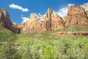 Court of the Patriarchs, named for the three Hebrew prophets Abraham, Isaac and Jacob, Zion National Park, Utah