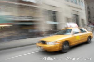 Crazy taxi ride through the streets of New York City, Manhattan