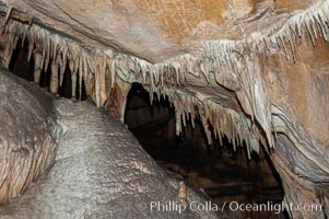 Calcite stalactites and stalagmites. Crystal Cave, Sequoia Kings Canyon National Park, California, USA, natural history stock photograph, photo id 09925