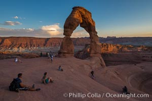 Delicate Arch at sunset, Arches National Park, Utah