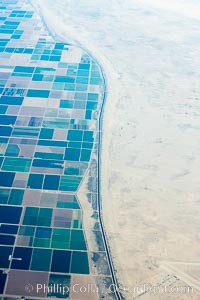 Farms meet desert south of the Salton Sea, near Brawley