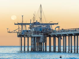 Full Moon Setting Over SIO Pier in the moments just before sunrise, Scripps Institution of Oceanography. La Jolla, California, USA, natural history stock photograph, photo id 37511