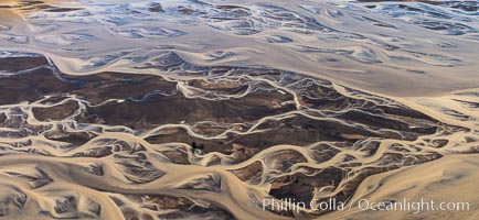 Glacial river, highlands of Southern Iceland