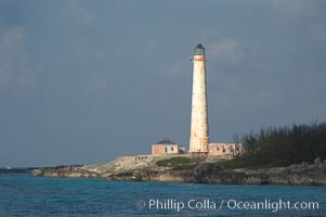 Abandoned lighthouse on Great Isaac Island