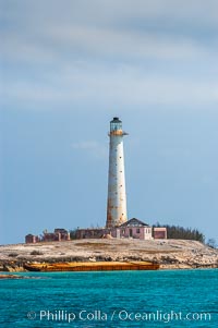 Abandoned lighthouse on Great Isaac Island