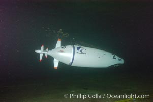 A human-powered submarine, designed, built and operated by University of Washington engineering students, Offshore Model Basin, Escondido, California