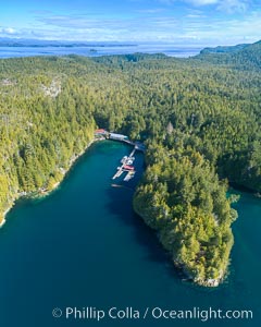Hurst Island, Balaklava Island (left) and Gods Pocket Provincial Park, aerial photo, Vancouver Island, British Columbia, Canada