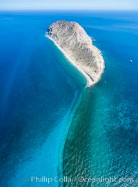 Isla San Diego and Coral Reef, reef extends from Isla San Diego to Isla San Jose,  aerial photo, Sea of Cortez, Baja California