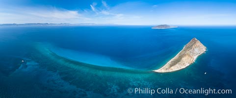 Isla San Diego and Coral Reef, reef extends from Isla San Diego to Isla San Jose,  aerial photo, Sea of Cortez, Baja California