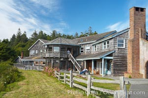 Kalaloch Lodge sits atop bluffs overlooking the Kalaloch River and Pacific Ocean, Olympic National Park, Washington