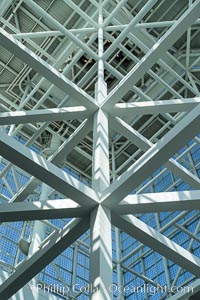 Los Angeles Convention Center, south hall, interior design exhibiting exposed space frame steel beams and glass enclosure