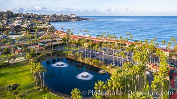 La Jolla Beach and Tennis Club, aerial photo