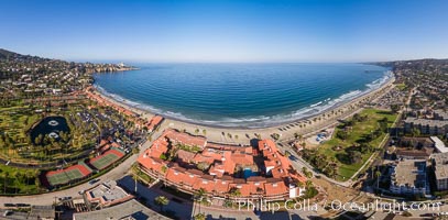 La Jolla Shores coastline, from Point La Jolla in the south to Blacks Beach in the north, aerial photo