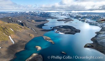 Lake Langisjor in the interior highlands of Iceland, Aerial View