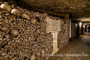 Les Catacombes de Paris, skulls and bones beneath the city of Paris