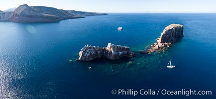 Los Islotes, part of Archipelago Espiritu Santo, Sea of Cortez, Aerial Photo. Baja California, Mexico, natural history stock photograph, photo id 32384