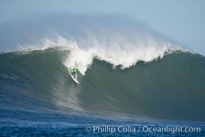 Brock Little, heat one, Mavericks surf contest, February 7, 2006, Half Moon Bay, California