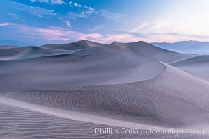 Mesquite Dunes sunrise, dawn, clouds and morning sky, sand dunes, Stovepipe Wells, Death Valley National Park, California