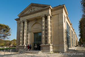 Musee de l'Orangerie, an art gallery of impressionist and post-impressionist paintings located in the west corner of the Tuileries Gardens next to the Place de la Concorde in Paris, Musee de lOrangerie