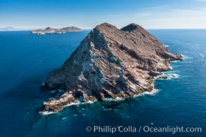 North Coronado Island, Mexico, northern point looking south with Middle and South Islands in the distance, aerial photograph, Coronado Islands (Islas Coronado)