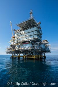 Oil Rig Eureka, 8.5 miles off Long Beach, California, lies in 720' of water