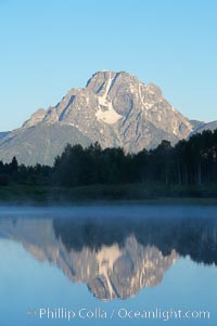 Mount Moran rises above the Snake River at Oxbow Bend, Grand Teton National Park, Wyoming
