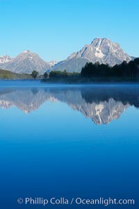 Mount Moran rises above the Snake River at Oxbow Bend, Grand Teton National Park, Wyoming