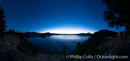 Panoramic picture of Crater Lake at dawn, sunrise, morning, panorama of Crater Lake National Park