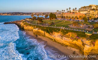 Aerial Photo of Point La Jolla and Scripps Park, La Jolla Coastline